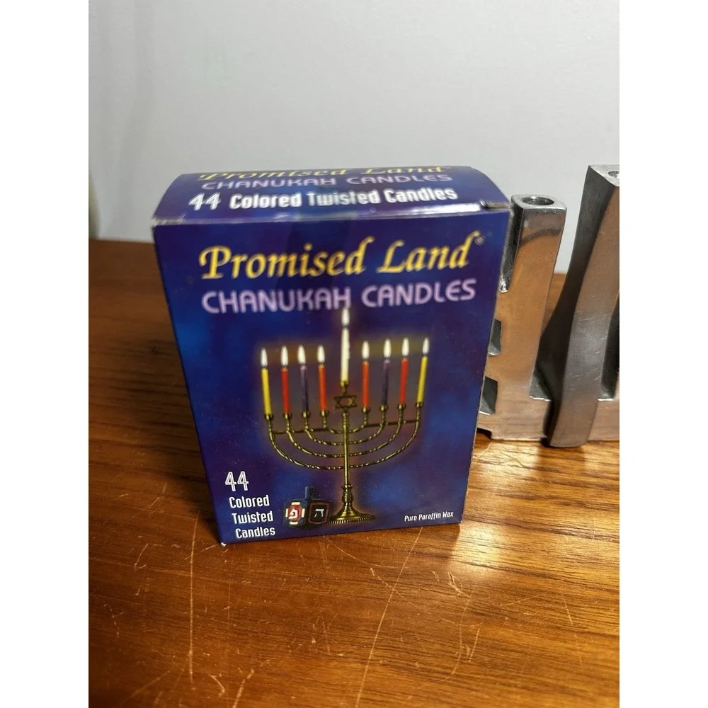 Cast Aluminum Silver Tone Hanukkah Menorah 9-candle 6